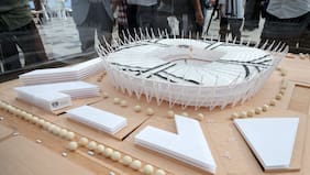 El nuevo aire albo: Mosa reactiva la ilusión del nuevo estadio para Colo Colo y respalda a Fernando Ortiz