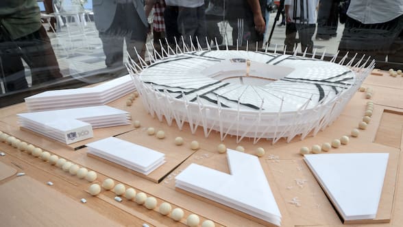 El nuevo aire albo: Mosa reactiva la ilusión del nuevo estadio para Colo Colo y respalda a Fernando Ortiz