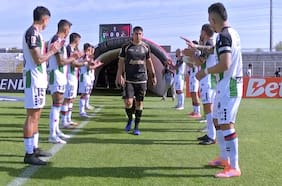 El pasillo de campeón: Palestino homenajea a Coquimbo Unido tras la obtención de su primera estrella