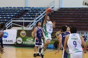 El Covid nuevamente obliga a suspender partidos del básquetbol chileno