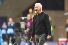 No pasaron 24 horas: Magallanes despide a Braulio Leal y anuncia a Ivo Basay como director técnico