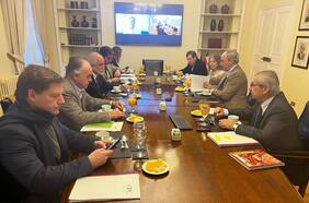 Ministro Montes tras reunión con la CPC: “Los bancos no les están prestando a las constructoras lo que requieren”