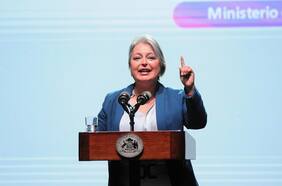 Jara emplaza a la oposición por reforma de pensiones: “También tiene que haber una capacidad de ceder desde el otro lado”