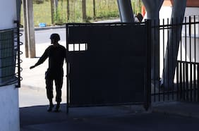 Cárcel de Máxima Seguridad: reos estrenan uniformes y Gendarmería inaugura sección refaccionada