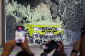 Jeep recrea mítica presentación en el lanzamiento del nuevo Avenger