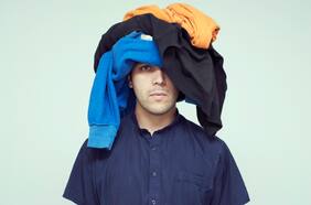 Un charango, un tenedor y una canción inesperada: Gepe cuenta la historia de Audiovisión