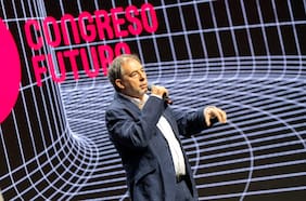 Fundación liderada por Girardi desiste de inscribir marca “Congreso Futuro” tras cuestionamientos en el uso del nombre