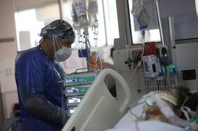 DEIS: octubre y noviembre registran la menor cifra de fallecidos por Covid-19 en este 2021