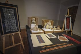 Chile devuelve al Perú 19 piezas arqueológicas recuperadas de colecciones ilícitas y ventas en línea