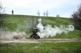 Cómo son los “robots asesinos” que Ucrania está utilizando para proteger a sus soldados