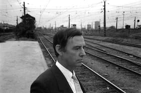 Jorge Teillier en sus propias palabras: “La poesía no apaga fuegos, los enciende”