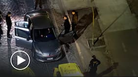 Captan el momento exacto de la detención de Tea Time en Providencia: portaba drogas y armas