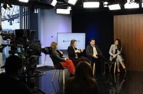 Expertos entregan claves para convertir el conocimiento en innovación