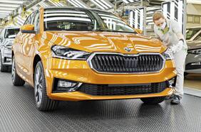 República Checa le planta cara a los autos eléctricos