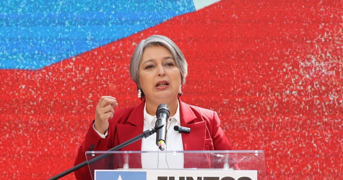 Jeannette Jara y la controversia del aborto libre: ¿error o estrategia en campaña?