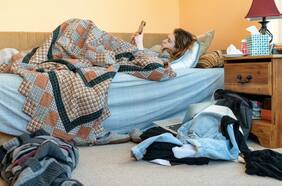 Cómo limpiar el desorden de tu habitación si estás pasando por un problema de salud mental