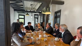 Boric se suma a cita de Bachelet con líderes de la oposición