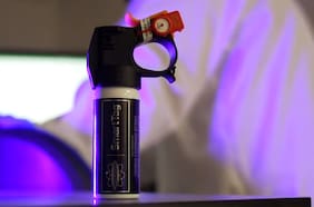 Reino Unido entrega spray a víctimas de abuso doméstico para marcar a sus agresores