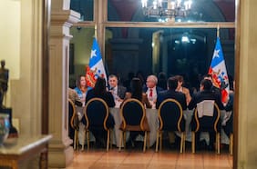 Cerro Castillo: cónclave liderado por Kast sella unidad del oficialismo para avanzar en megarreforma y seguridad