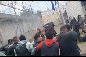 Indagados por homicidio, incendio y agresiones a carabineros: quiénes son los comuneros que enfrentan cargos por secuestro de gendarmes en Angol