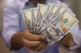 Dólar sube más de $80 en el año: ¿puede llegar a los $1.000?
