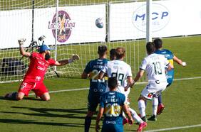 Wanderers rescata un afortunado empate en el Clásico Porteño número 100