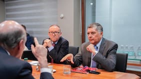 Oficina de Kast en alerta ante riesgo de que Jiles gane presidencia de la Cámara y propine primera derrota legislativa