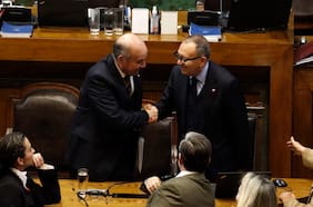 Traspié por megarreforma deriva en recriminaciones: RN sale en defensa de García y la UDI se alinea con Quiroz