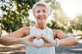 ¿Cuál es la longevidad máxima que podemos alcanzar y cómo conseguirla? Esto dice un ganador del Nobel de Química