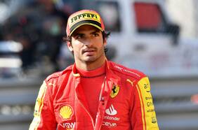 Asaltan a Carlos Sainz en Italia, pero el piloto persigue a los delincuentes y recupera reloj de 300 mil dólares