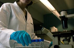Buenas noticias: aumenta presencia de mujeres en carreras STEM