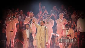 Bad Bunny arrasa en su regreso al Estadio Nacional con un show de alto impacto