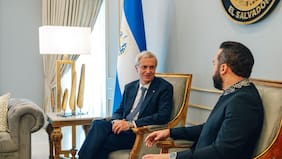 Kast aborda situación de seguridad en Chile tras reunión con Bukele: “Va en un sentido contrario al progreso”