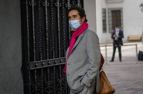 Ministro Briones responde a críticas de Bachelet por cajas de alimentos: “Creo que es bueno tener un poquito más de altura, humildad”