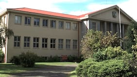 “Expresamos nuestras sinceras disculpas a la ministra”: directorio de la Universidad Austral por agresión a Ximena Lincolao