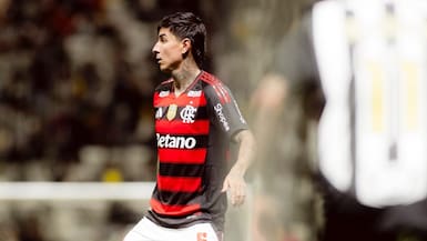 Copa Intercontinental: Erick Pulgar va por un nuevo trofeo entre la molestia de Flamengo y un apretado calendario