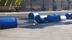 Declaran emergencia comunal en Quilpué por hallazgo de 46 bidones de ácido sulfónico en Lo Orozco