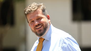 Temas valóricos, ideas programáticas y factor Bachelet: las condiciones de Kaiser para integrarse al gobierno de Kast