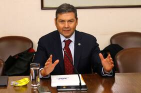 Caso Licencias: Eugenio Campos detalla que “solo un par de sujetos” que están acusados defraudaron a Fonasa en más de $26.600 millones