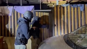 Prisión preventiva a banda criminal por robo a viviendas del sector oriente de Santiago: engañaban a asesoras del hogar