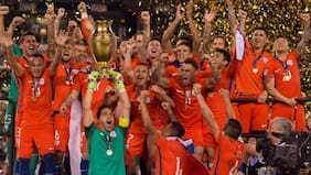 Con Brasil 70 y el Barcelona de Messi: ubican a la Roja bicampeona de América entre los mejores equipos de la historia