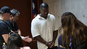 Fiscalía en búsqueda de “Víctor”: el guardaespaldas de Gyvens que está prófugo y es indagado por su rol en sicariato