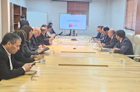 Salario mínimo: Ejecutivo posterga para este martes propuesta de reajuste y CUT sube apuesta por un alza sobre el IPC