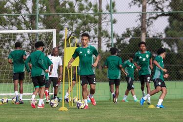 Detienen a sujeto que ingresó a robar al hotel donde está la selección de Arabia Saudita en Talca.