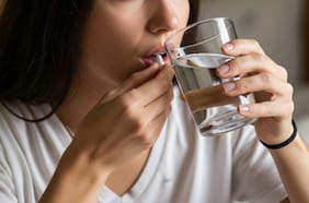 Soy médico y estas son las razones por las que deberías tomar probióticos