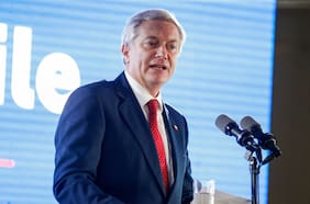Ejercicios militares y cita con Milei: la sensible agenda de Kast en medio de tensión por el Estrecho de Magallanes