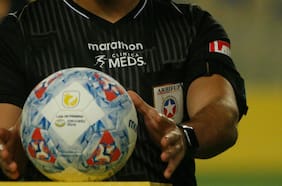 Aumenta la presión sobre Roberto Tobar: Colo Colo y la U pierden la paciencia con los arbitrajes y las “faltas de respeto”