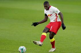 El Bayern ficha del Leizpíg a Upamecano, el central del futuro