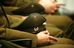 Carabineros abre convocatoria para 31 puestos laborales para civiles en distintas regiones