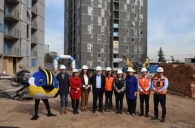 Ministerio de Vivienda y Deportes recepcionan viviendas sociales con una inversión por US$100 millones